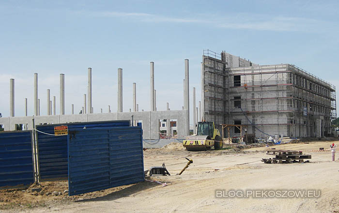 Budowa Świętokrzyskiego Centrum Logistyki i Dystrybucji Alma-Alpinex - lipiec 2014